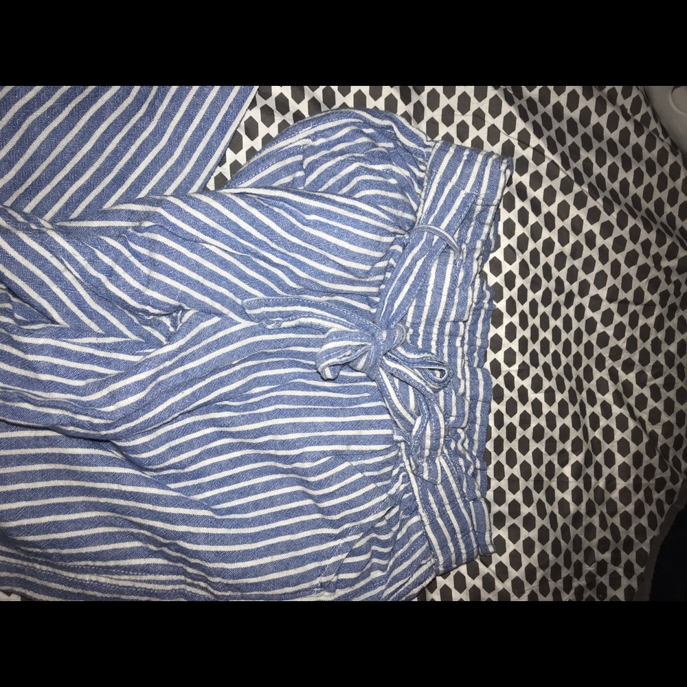 Stripe blue pants